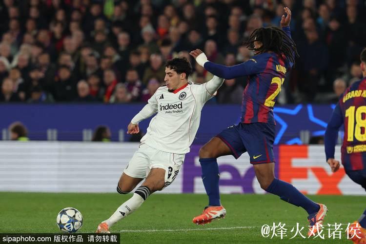 头球双响，孔德当选巴萨vs法兰克福全场最佳球员