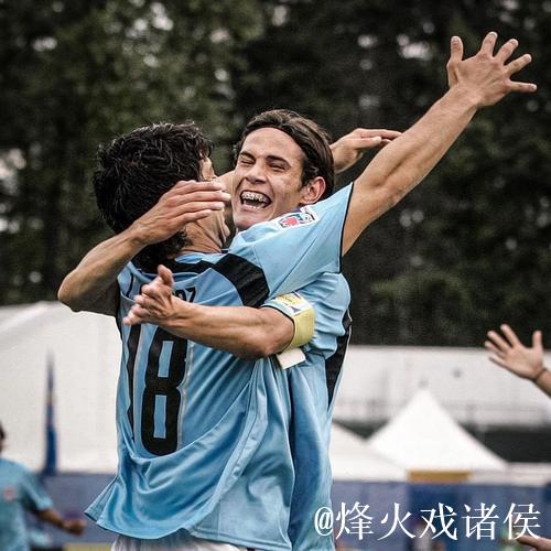 苏亚雷斯在斯坦福桥进球时，没有人与他一起庆祝